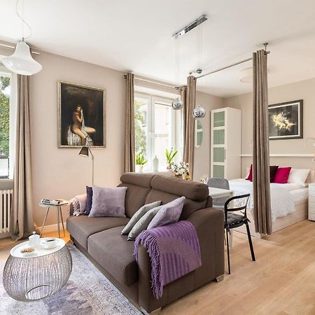 Rent Like Home - Nowy Swiat 47A Warschau Exterior foto