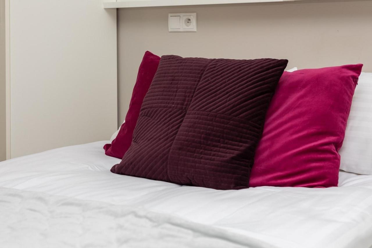 Rent Like Home - Nowy Swiat 47A Warschau Exterior foto
